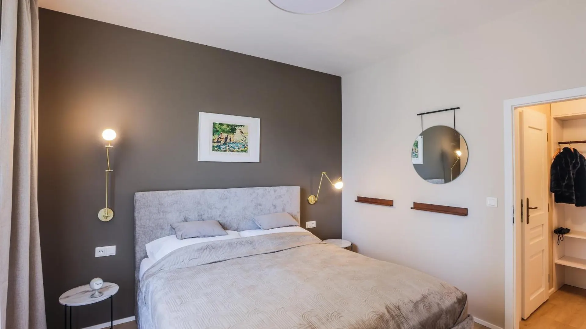Eleven Apartments Praga